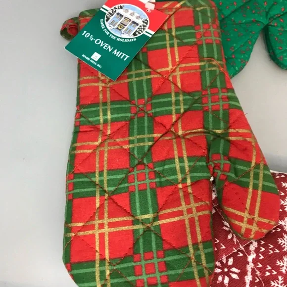 Vintage NOS 4pc Christmas holiday oven bake mitten gloves bundle - Picture 9 of 10